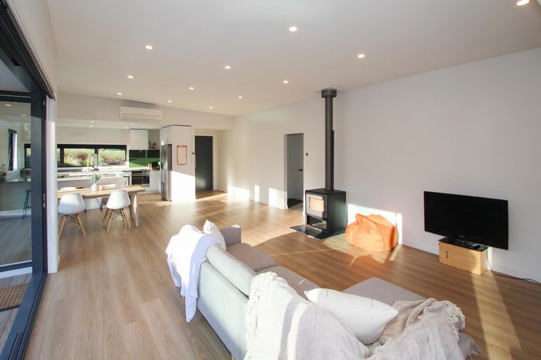 Photo of property in 64 Derwent Street, Oamaru North, Oamaru, 9400