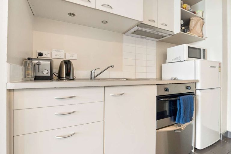 Photo of property in Proximity Apartments, 1010/17 Osterley Way, Manukau, Auckland, 2104