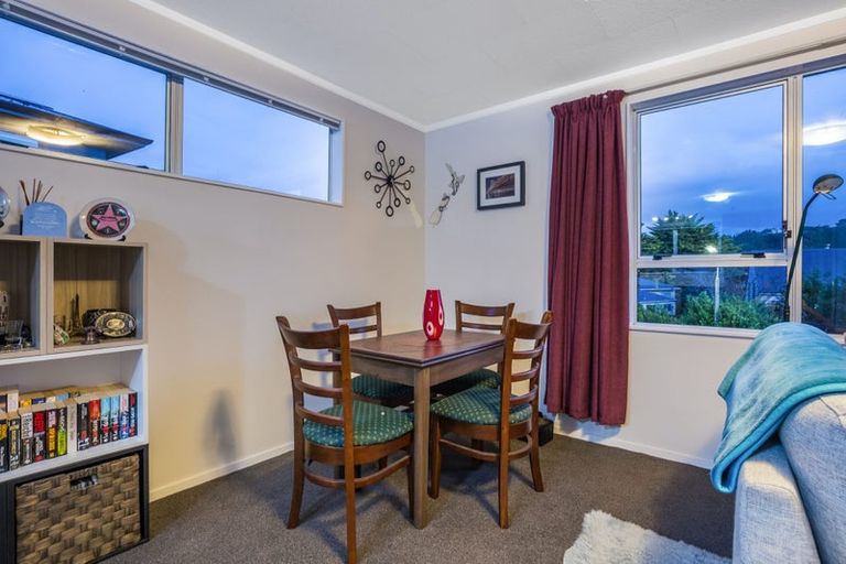 Photo of property in 3/7 Venus Place, Whitby, Porirua, 5024