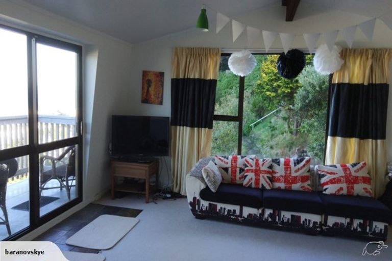 Photo of property in 8 Korokoro Road, Korokoro, Lower Hutt, 5012