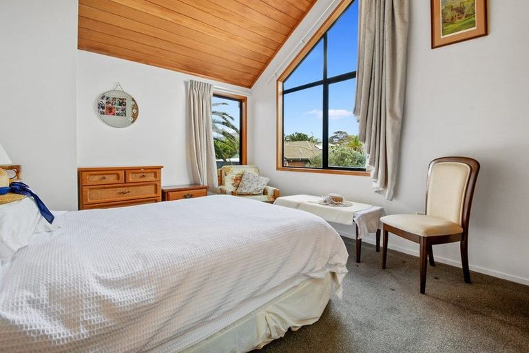 Photo of property in 1/10 Bannings Way, Hobsonville, Auckland, 0618