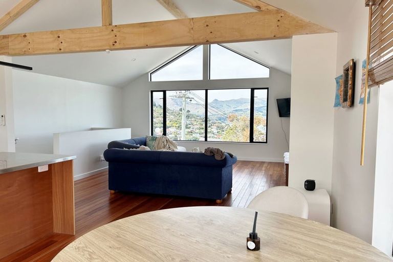 Photo of property in 17a Cornwall Road, Lyttelton, 8082