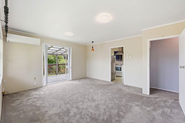 Photo of property in 1/646 Pakuranga Road, Howick, Auckland, 2010