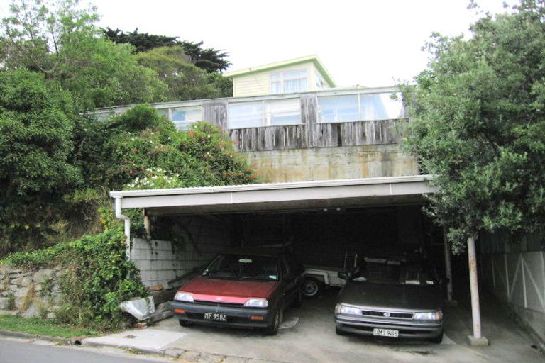 Photo of property in 22 Mana Street, Vogeltown, Wellington, 6021