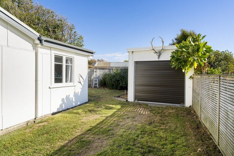 Photo of property in 29 Rangiuru Road, Otaki Beach, Otaki, 5512