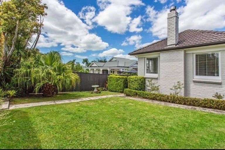 Photo of property in 755 Remuera Road, Remuera, Auckland, 1050