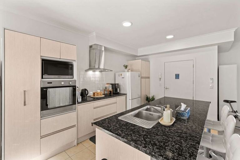 Photo of property in 7/130 Stancombe Road, Flat Bush, Auckland, 2016