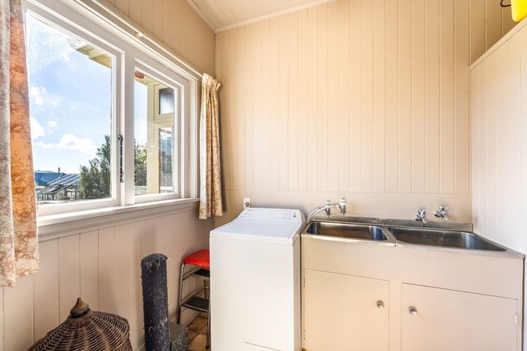 Photo of property in 6 Rother Street, Oamaru, 9400