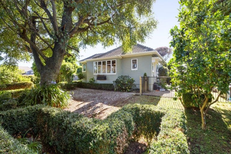 Photo of property in 2 Onslow Street, Hamilton East, Hamilton, 3216