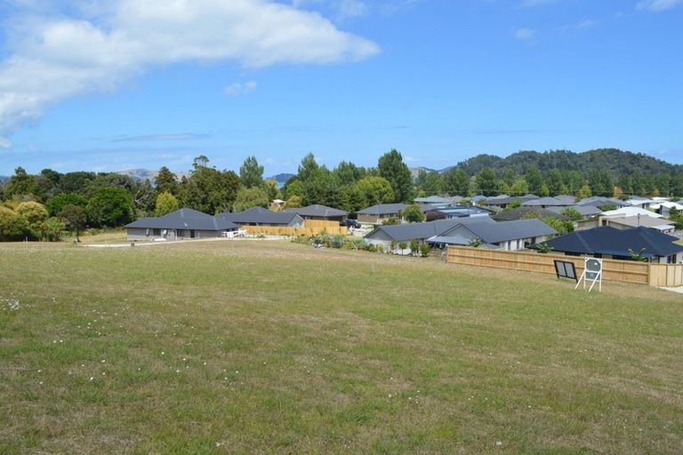 Photo of property in 83 Greenhills Drive, Coromandel, 3506