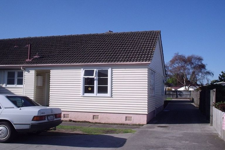 Photo of property in 14 Epsom Road, Sockburn, Christchurch, 8042