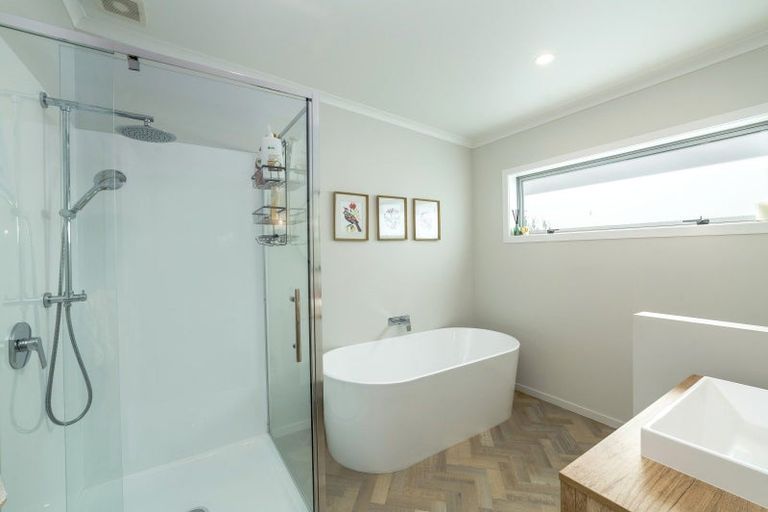 Photo of property in 47 Lyon Street, Featherston, 5710