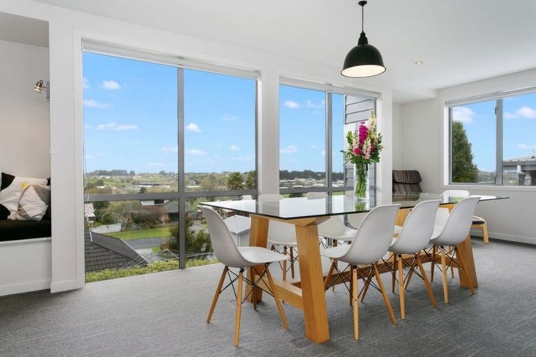 Photo of property in 16a Hall Street, Cambridge, 3434