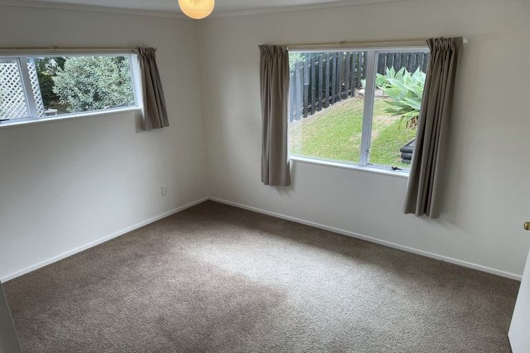 Photo of property in 1/69 Monarch Avenue, Hillcrest, Auckland, 0627