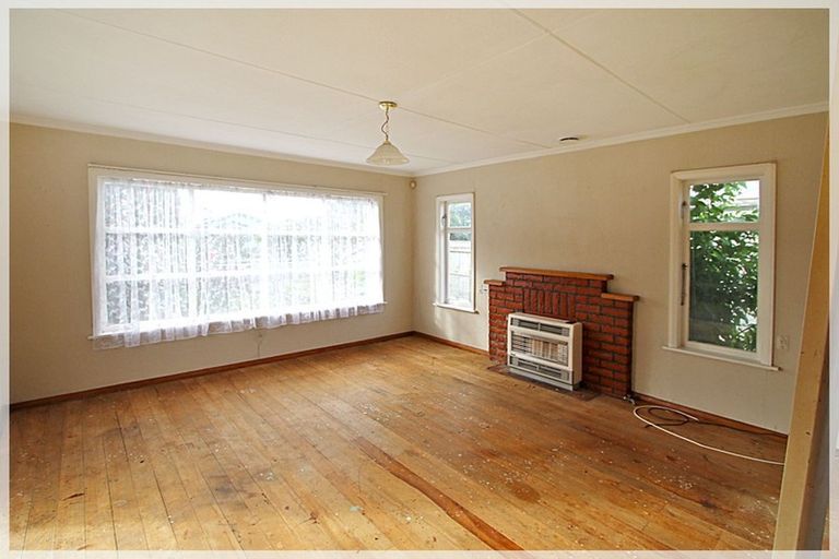 Photo of property in 26 Liverpool Street, Levin, 5510