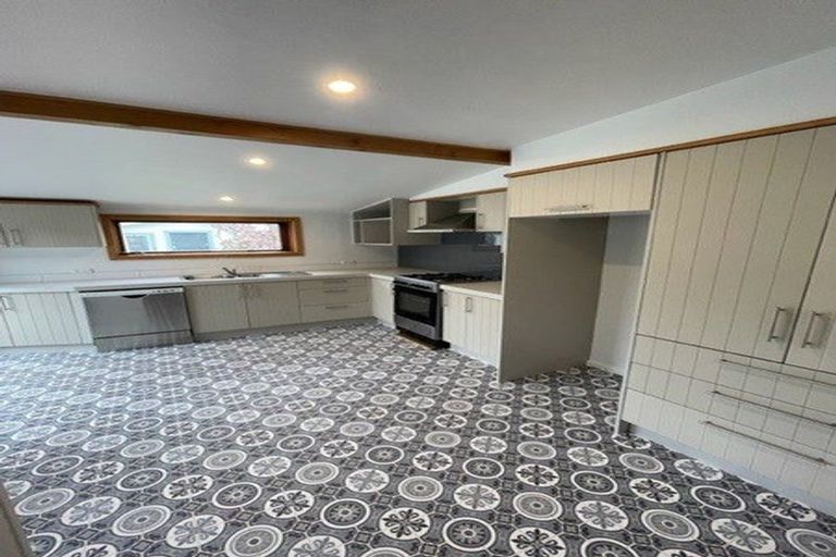 Photo of property in 76 North Parade, Richmond, Christchurch, 8013