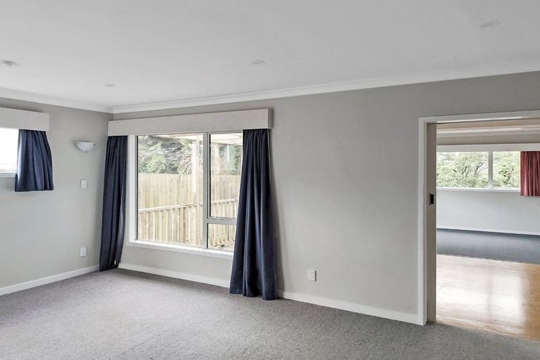 Photo of property in 38 Fraser Street, Wainuiomata, Lower Hutt, 5014