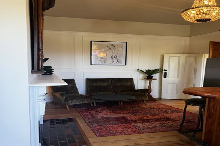 Photo of property in 1/141 Somerfield Street, Somerfield, Christchurch, 8024