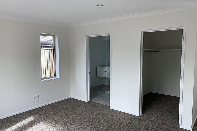 Photo of property in 44 Cairnbrae Drive, Prebbleton, 7604