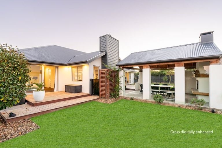 Photo of property in 8 Simms Lane, West Melton, 7618
