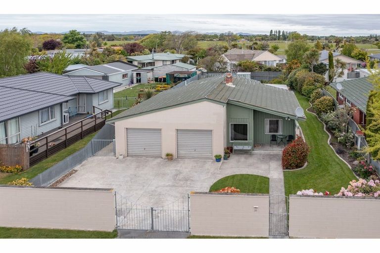 Photo of property in 25 Bracebridge Street, Kaiapoi, 7630