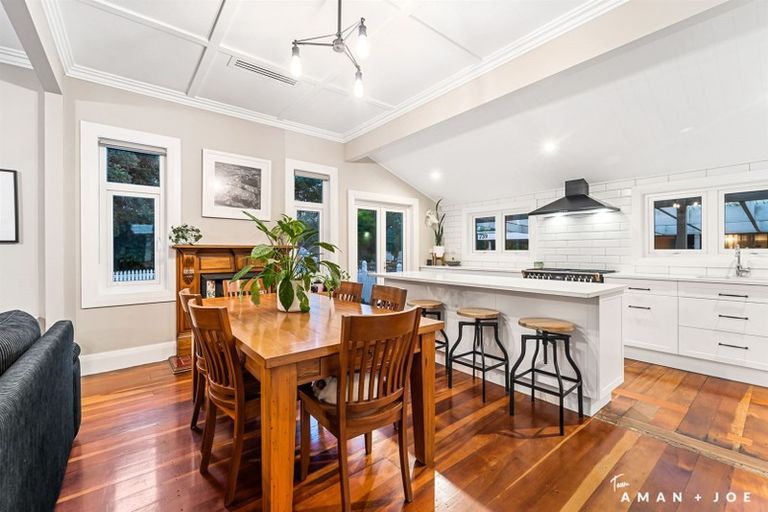 Photo of property in 739 Swanson Road, Swanson, Auckland, 0612