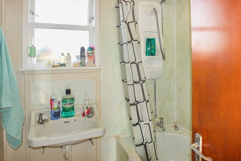 Photo of property in 3 Mark Perreau Place, Foxton, 4814