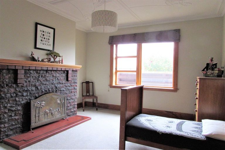 Photo of property in 48 Bauchop Road, Waterloo, Lower Hutt, 5011