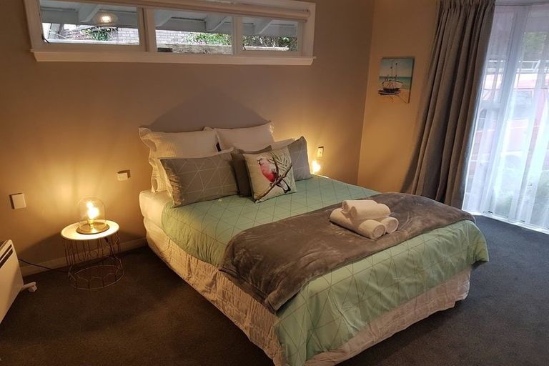 Photo of property in 77 Innes Road, St Albans, Christchurch, 8052