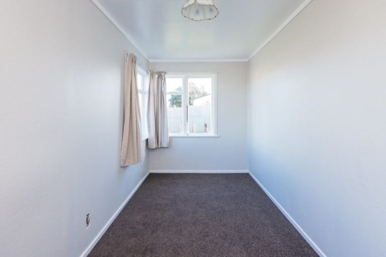 Photo of property in 10 Cornfoot Street, Castlecliff, Whanganui, 4501