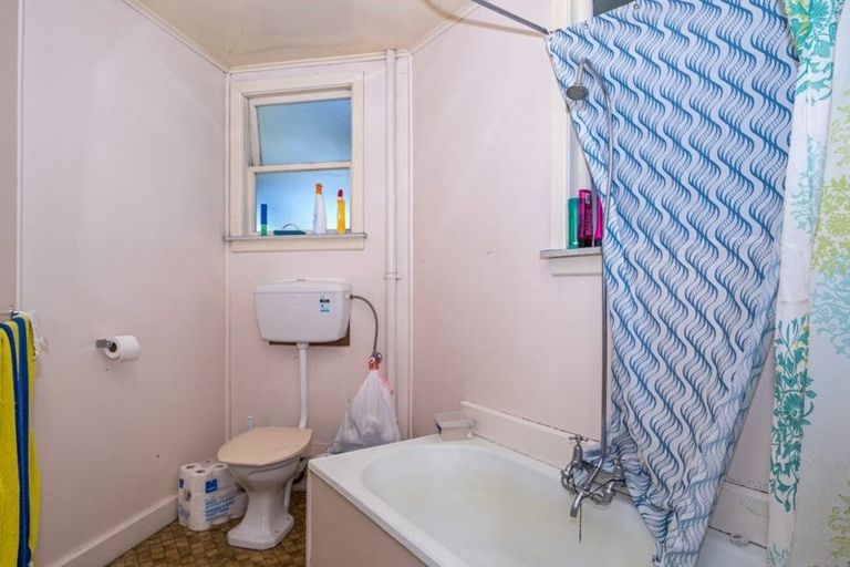 Photo of property in 1-4/8 Albert Street, Seaview, Timaru, 7910