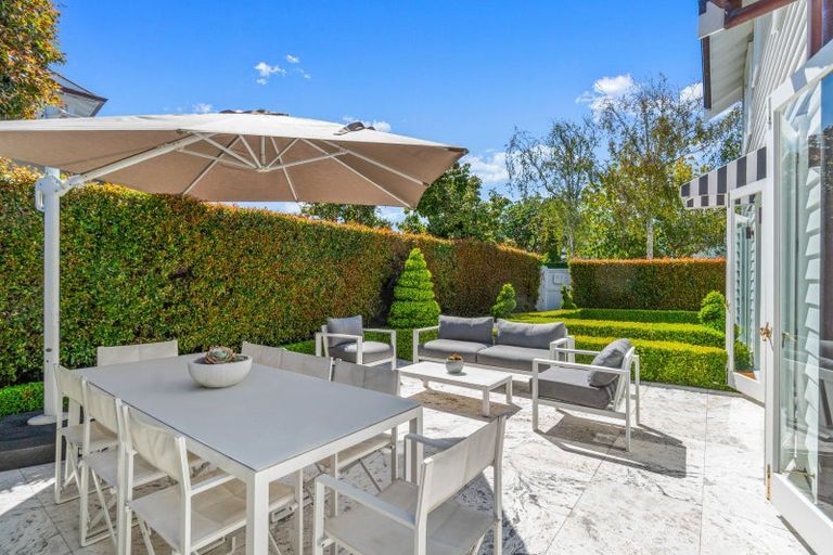 Photo of property in 8a Burwood Crescent, Remuera, Auckland, 1050