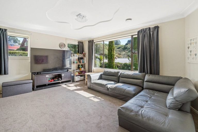 Photo of property in 17 Colquhoun Street, Glenross, Dunedin, 9011