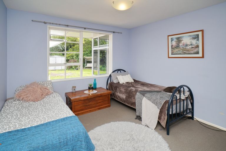 Photo of property in 9a Quinton Place, Bishopdale, Christchurch, 8053