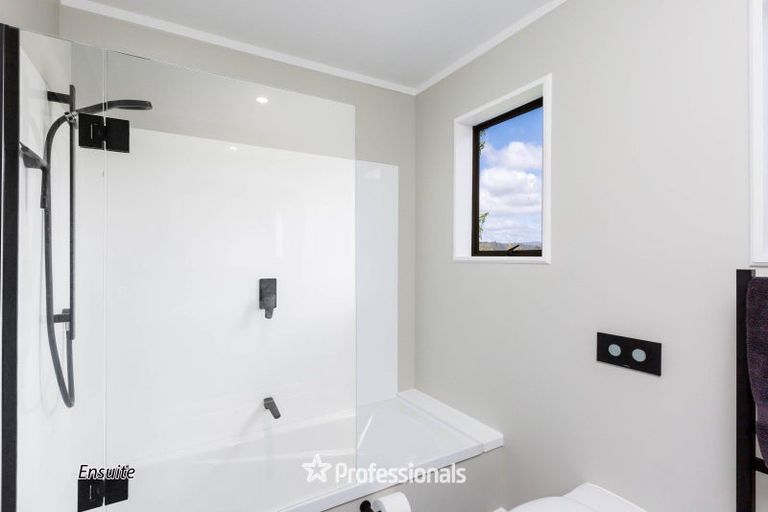 Photo of property in 54a Akatarawa Road, Brown Owl, Upper Hutt, 5018