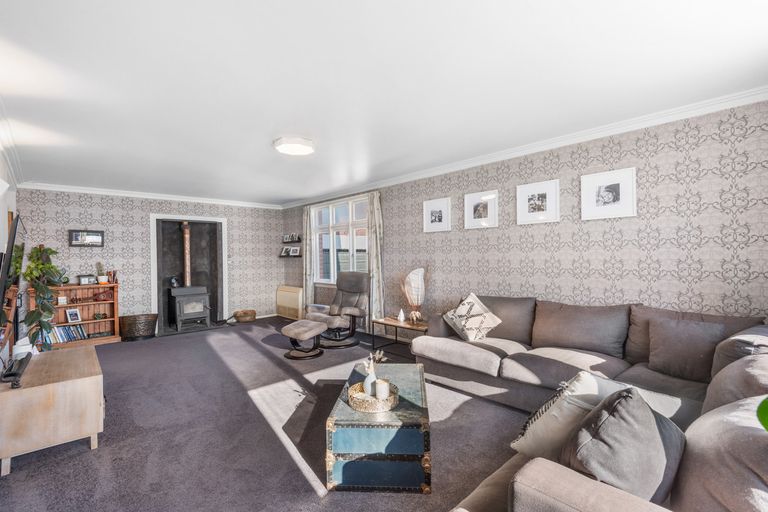 Photo of property in 80 Gladstone Road North, Mosgiel, 9024