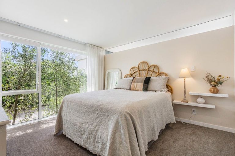 Photo of property in 96 Bramley Drive, Farm Cove, Auckland, 2012