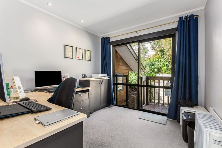 Photo of property in 11 The Layline, Whitby, Porirua, 5024