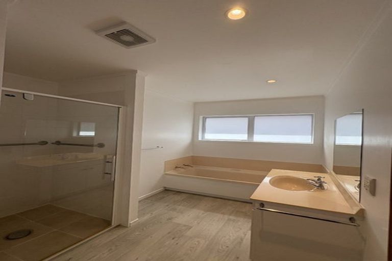 Photo of property in 28 Second Avenue, Avenues, Whangarei, 0110