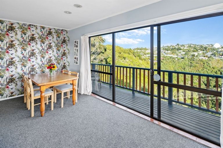 Photo of property in 56 Dominica Crescent, Grenada Village, Wellington, 6037