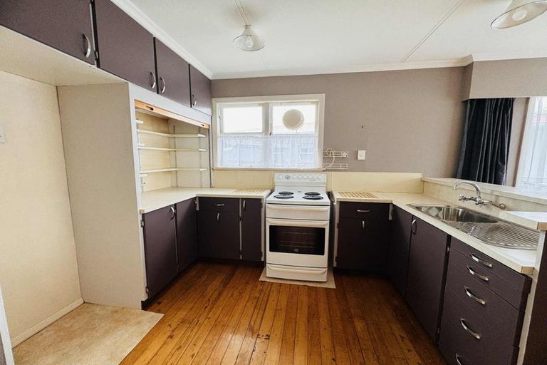 Photo of property in 14 Duff Crescent, Highbury, Palmerston North, 4412