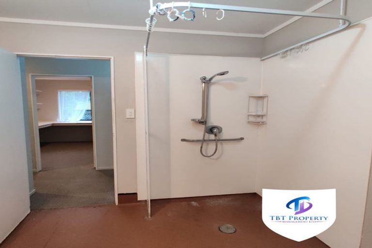 Photo of property in 21 Hakea Place, Totara Heights, Auckland, 2105