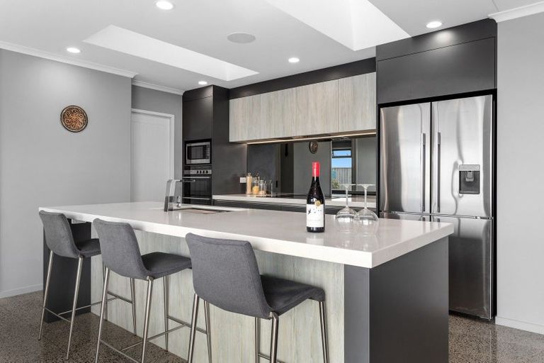 Photo of property in 12 Acacia Avenue, Coastlands, Whakatane, 3120