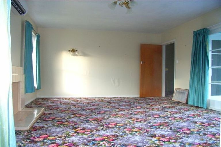 Photo of property in 24 Curletts Road, Sockburn, Christchurch, 8042