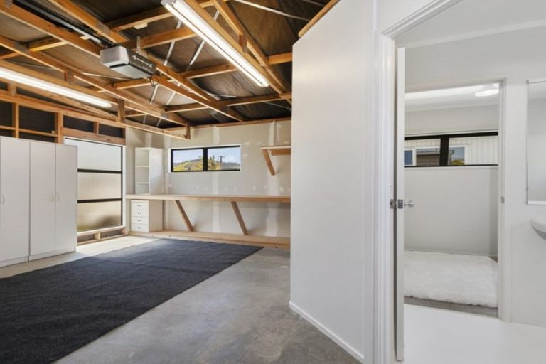 Photo of property in 10 Point Wells Road, Point Wells, Warkworth, 0986