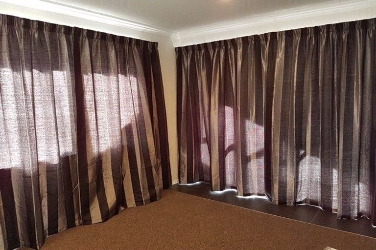 Photo of property in 31 Raithburn Terrace, Pokeno, 2402