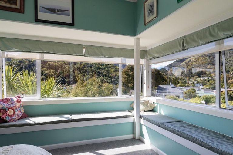 Photo of property in 1 Mayroyd Terrace, Nelson, 7010