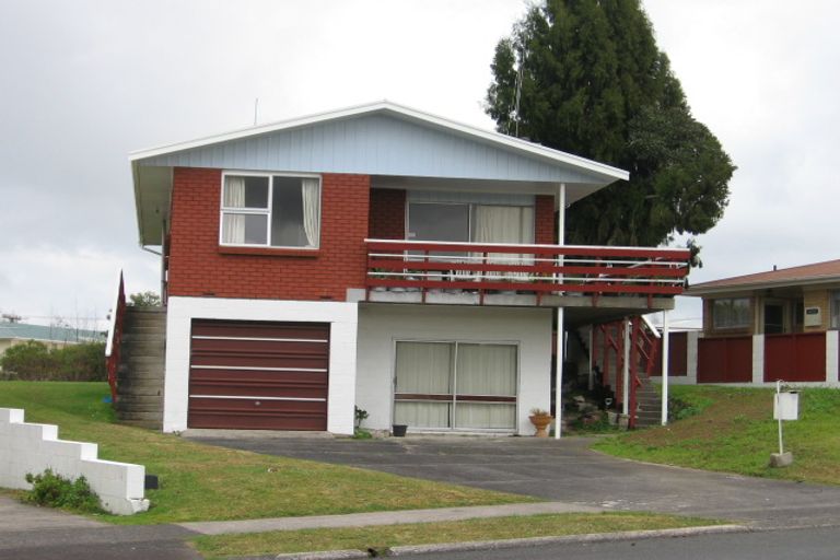 Photo of property in 10 Splitt Avenue, Glenview, Hamilton, 3206