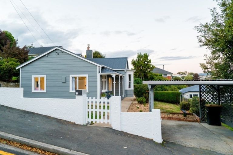 Photo of property in 6 Crosby Street, Mornington, Dunedin, 9011