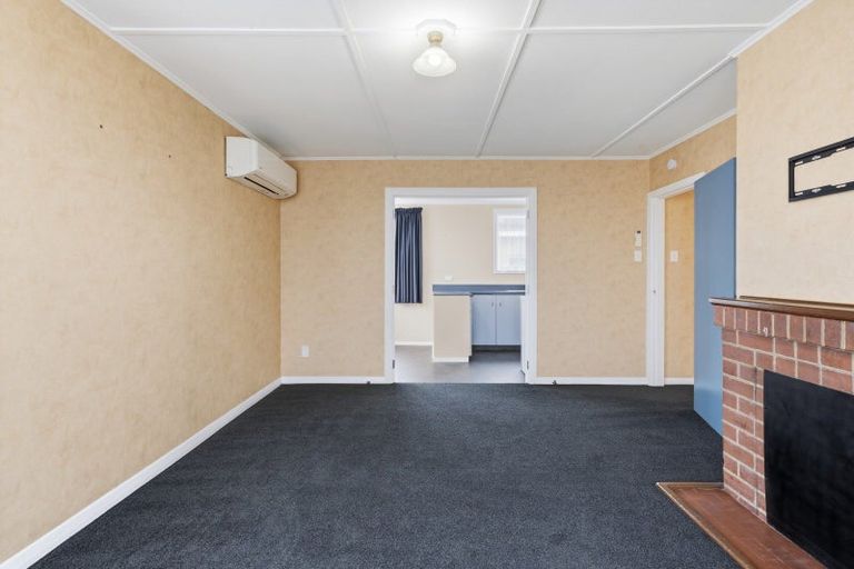 Photo of property in 1 Saunders Road, Mosgiel, 9092